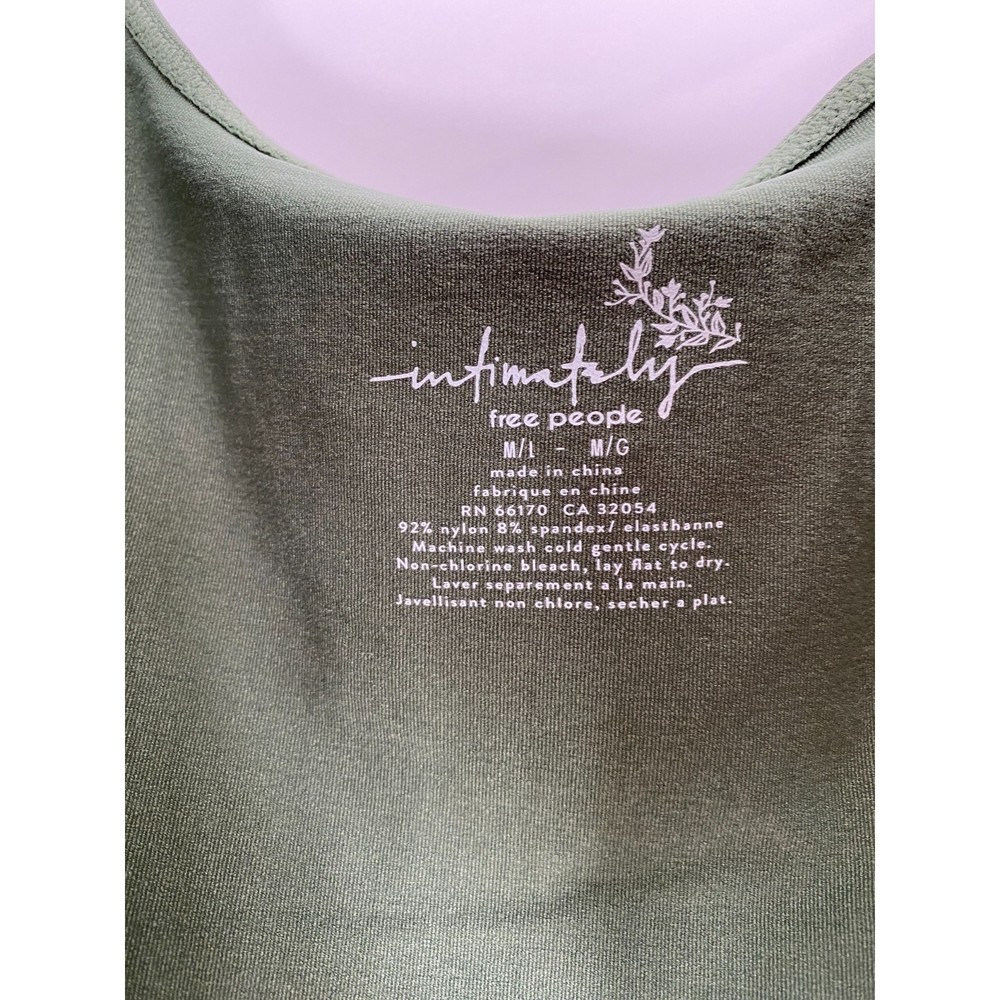 Free People NWT Scoop Neck Crop Seamless Sleeveless Stretch Tank Top Army M New - Picture 5 of 8